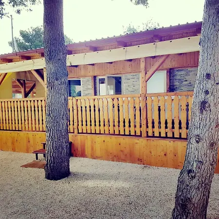 Parque de vacaciones Mobile Lucan Drage