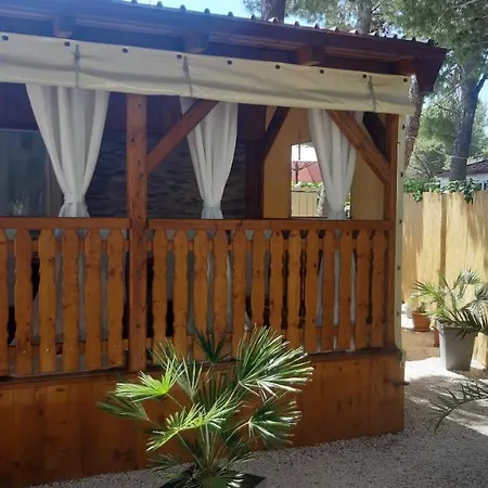 Mobile Lucan Holiday park Drage