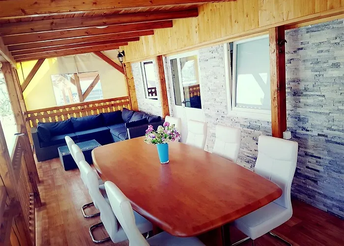 Mobile Lucan База отдыха