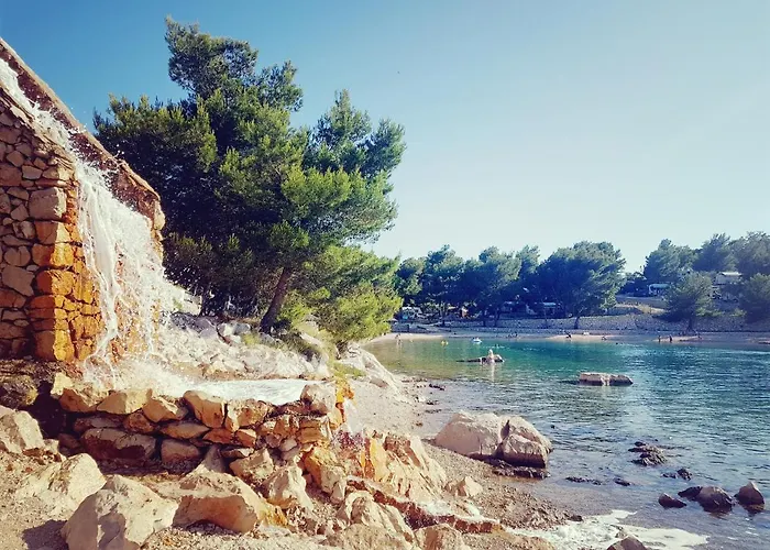 Mobile Lucan База отдыха Драге